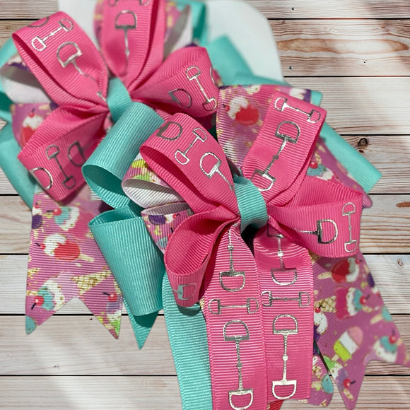Leadline Bows Clip In Show Bows